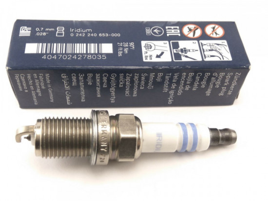 Свеча зажигания Bosch Platinum Iridium FR6KI332S (Артикул 0242240653 BOSCH)<br /><br />для GEELY ATLAS 1.8T (Артикул 2036001800 GEELY)