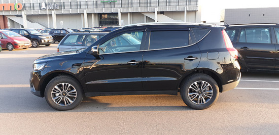 geely-emgrand-x7-nl-4-black.jpg